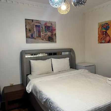 La Plume Hotel 3*